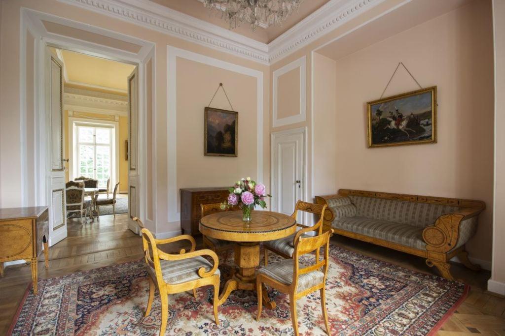 Hotel Butikowy Palac Jablonna Εξωτερικό φωτογραφία